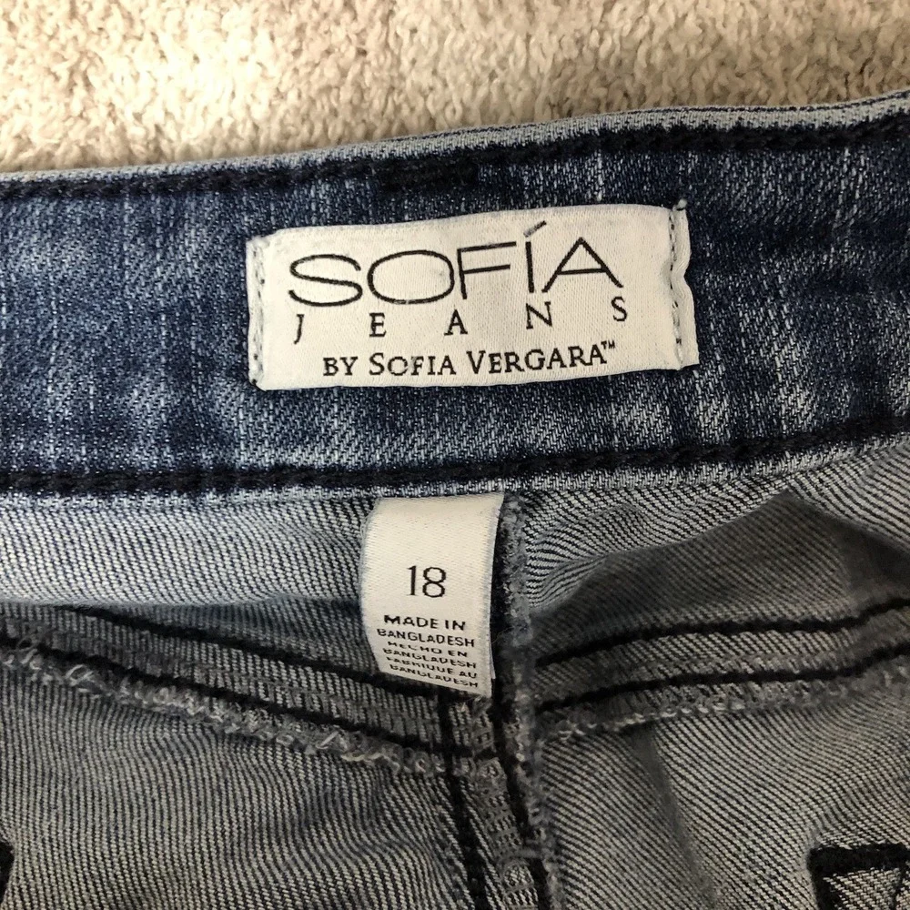 Sofia jeans women's 18 blue denim‎ Melisa flare distressed stretch